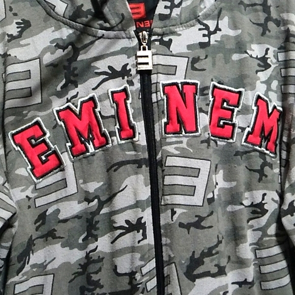 SALE! Eminem Zip Up Camo Jacket W/Hood Sz.L Offers Welcome 🤗 - Picture 2 of 11